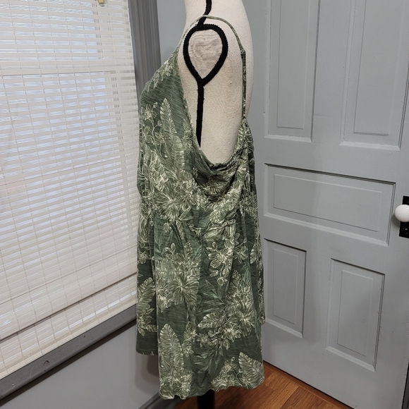 ✨ OLD Navy Sleeveless High Waist Knit Dress Olive Floral size XXL - Picture 4 of 7